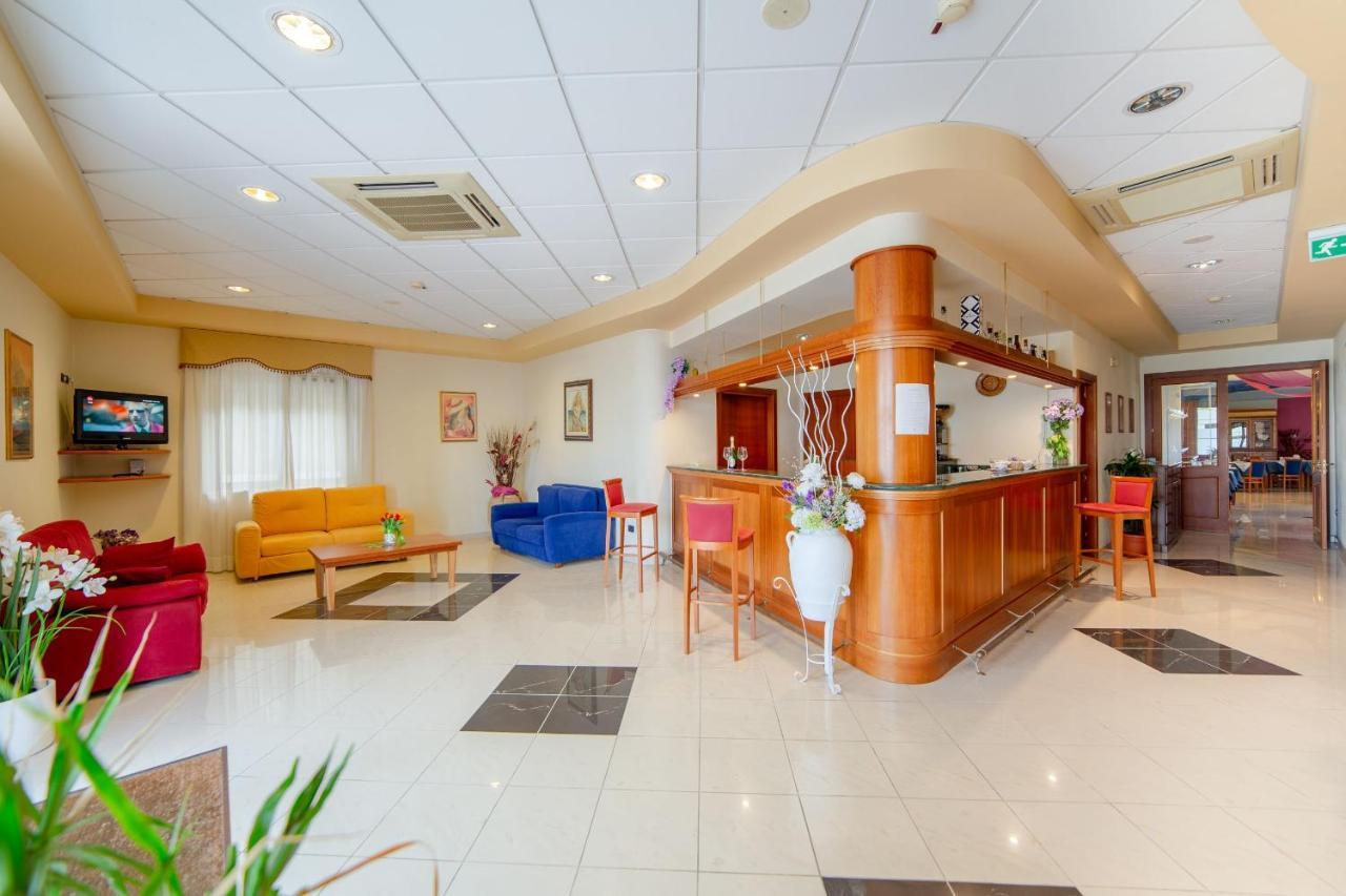 Hotel Costa Doro Salve Exteriér fotografie