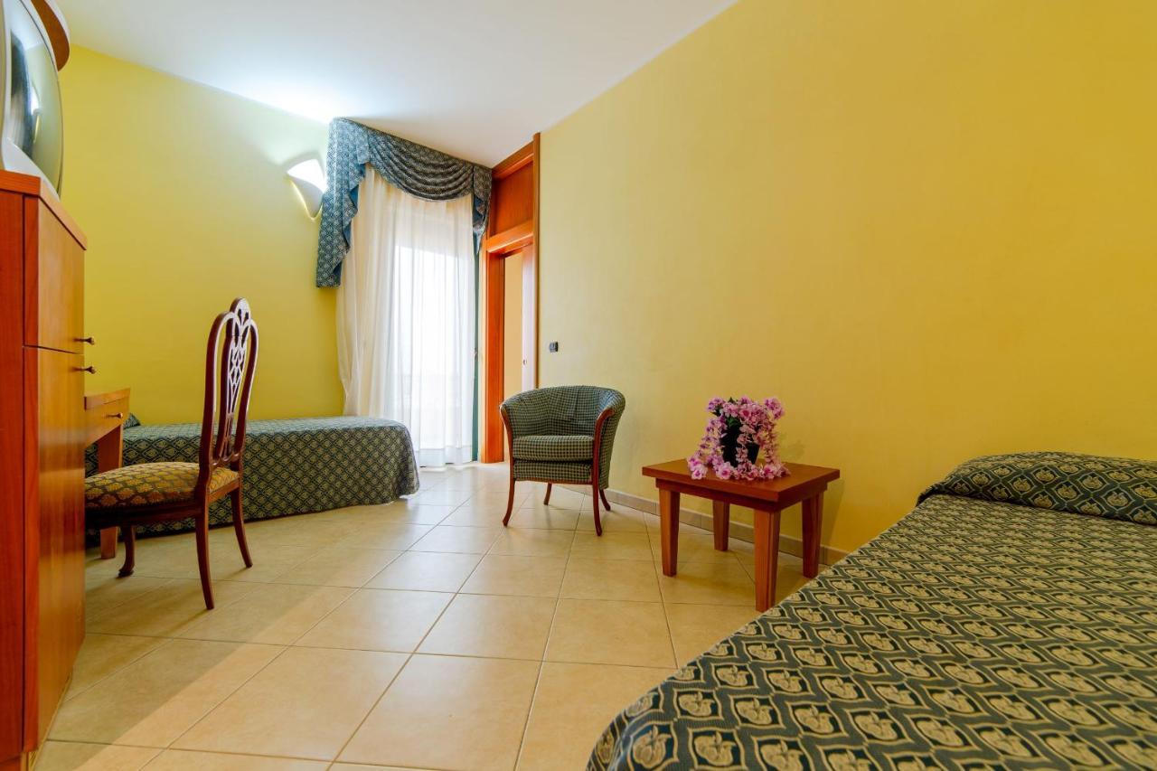 Hotel Costa Doro Salve Exteriér fotografie