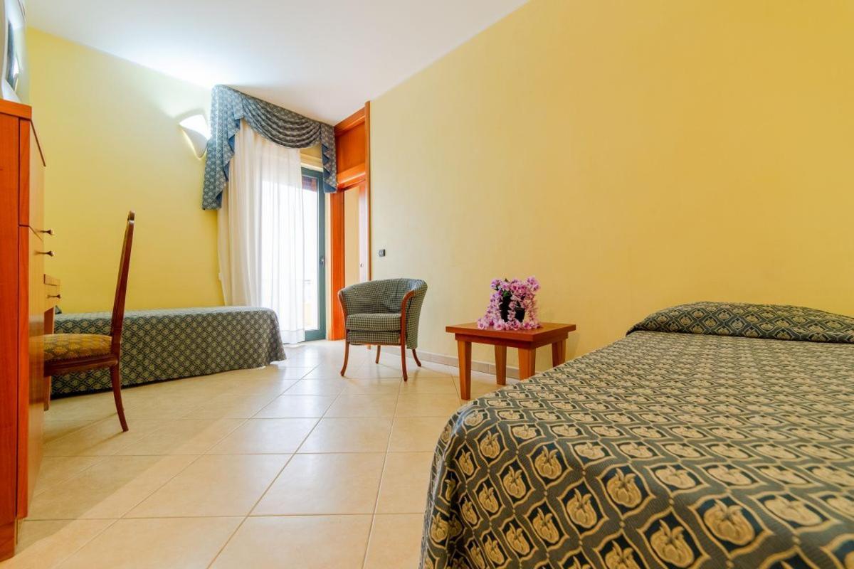 Hotel Costa Doro Salve Exteriér fotografie